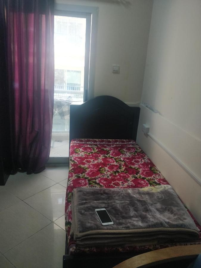 Furnished Apartment ดูไบ ภายนอก รูปภาพ